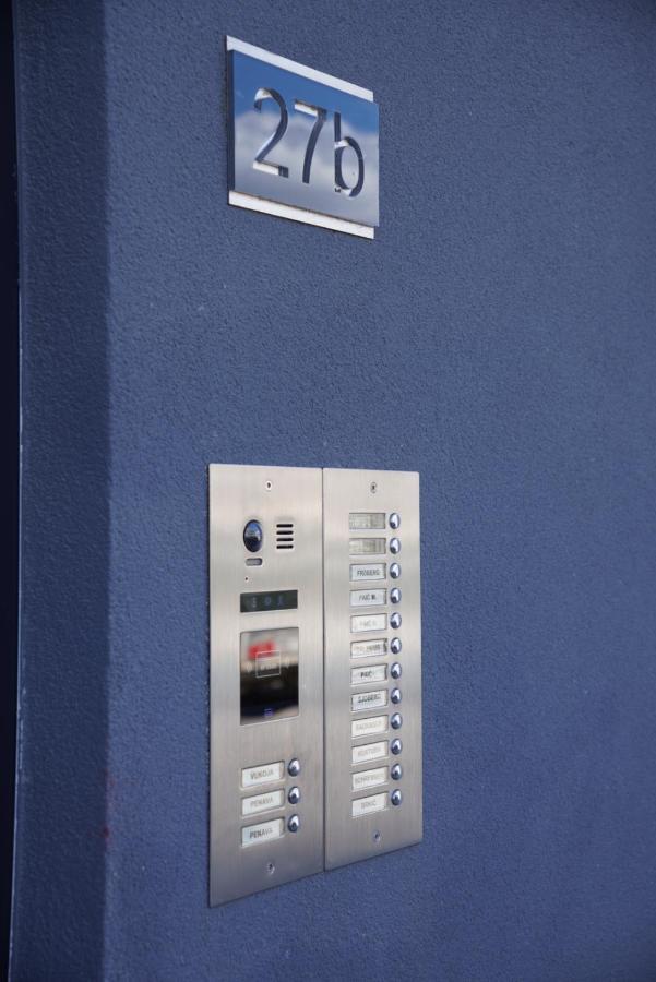 Blue Shell Trogir Apartment Екстер'єр фото
