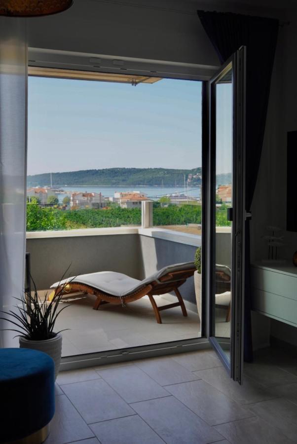 Blue Shell Trogir Apartment Екстер'єр фото