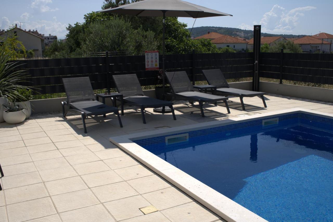 Blue Shell Trogir Apartment Екстер'єр фото
