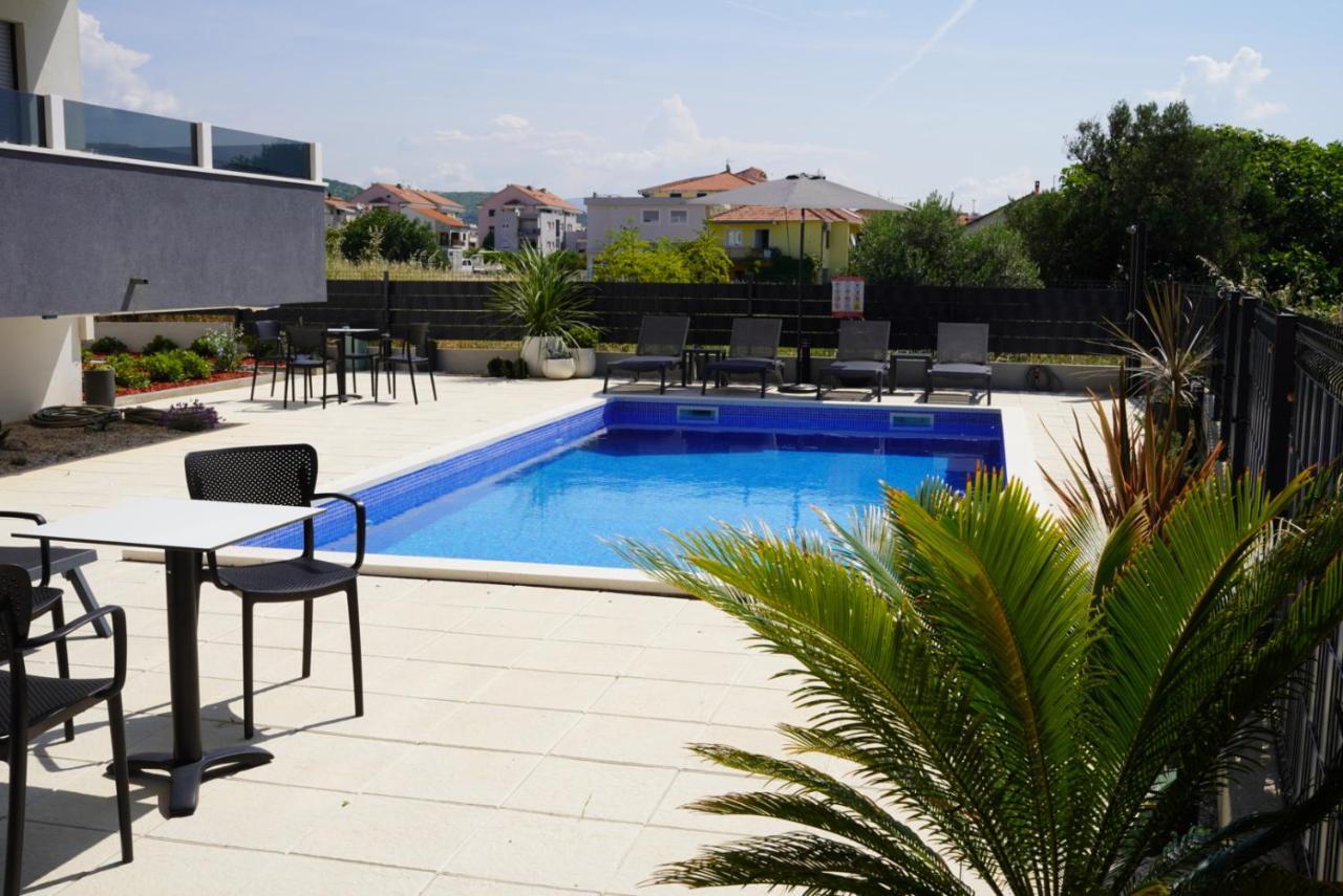 Blue Shell Trogir Apartment Екстер'єр фото
